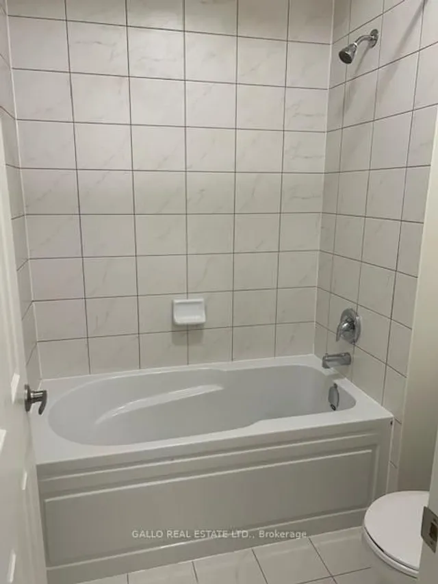 Additional image 29 of 3169 Crystal Dr Unit 28R