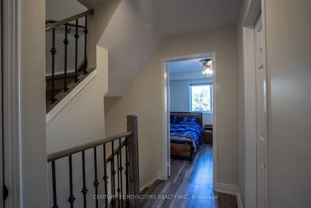 Additional image 17 of 28 Spadina Rd