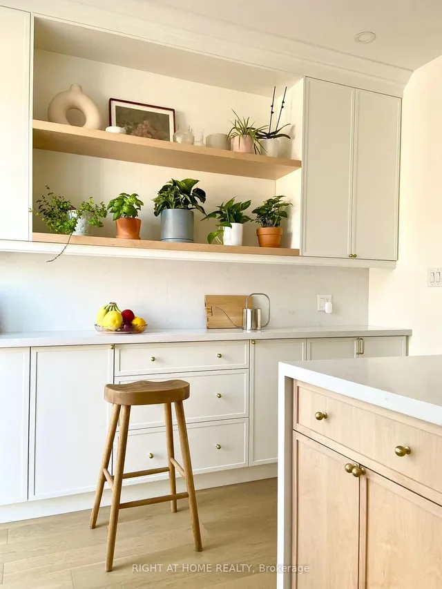 Additional image 12 of 422 Belcourt Common