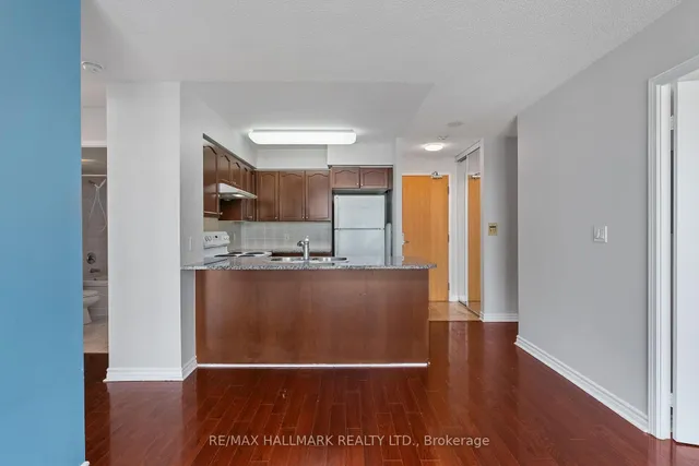 Additional image 8 of 68 Grangeway Ave Unit 909