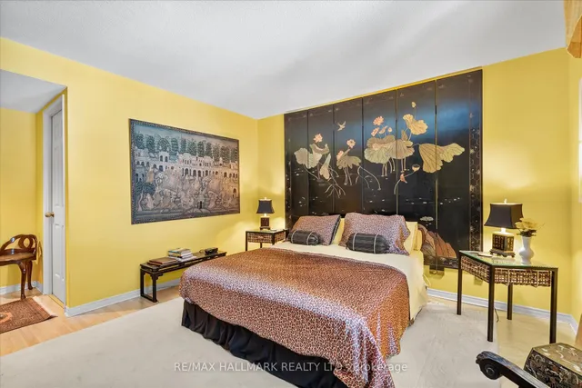 Additional image 19 of 25 George St Unit 801