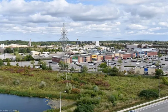 Additional image 29 of 3200 Dakota Common Unit B1006