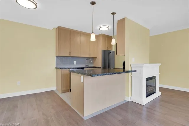 Additional image 12 of 350 Concession St Unit 302