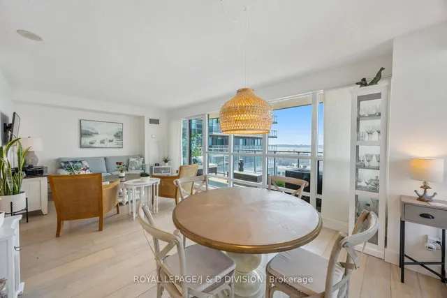 Additional image 22 of 410 Queens Quay Unit 1203