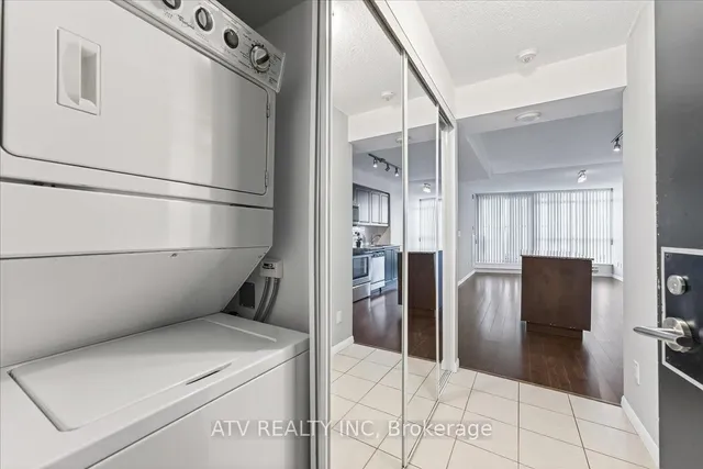 Additional image 22 of 209 Fort York Blvd Unit 961