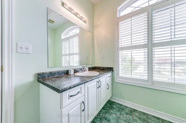 Additional image 31 of 197 Thorndale Rd