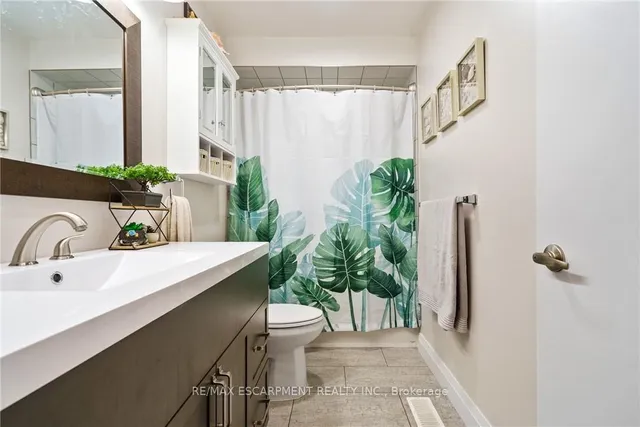 Additional image 27 of 444 QUEEN VICTORIA Dr