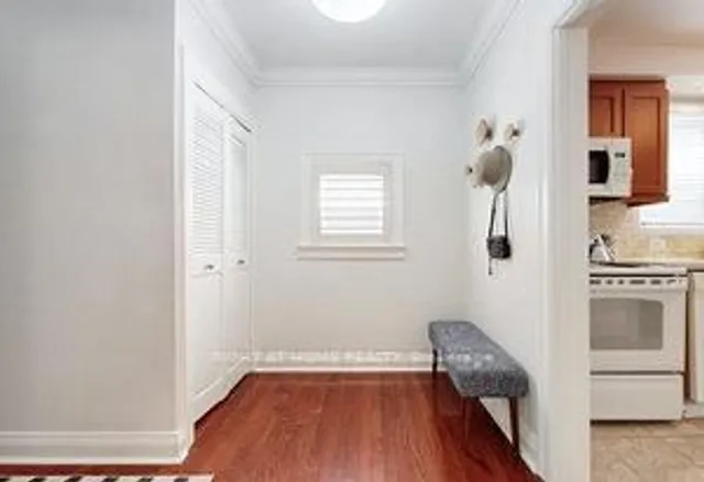 Additional image 4 of 66 CLIVEDEN Ave