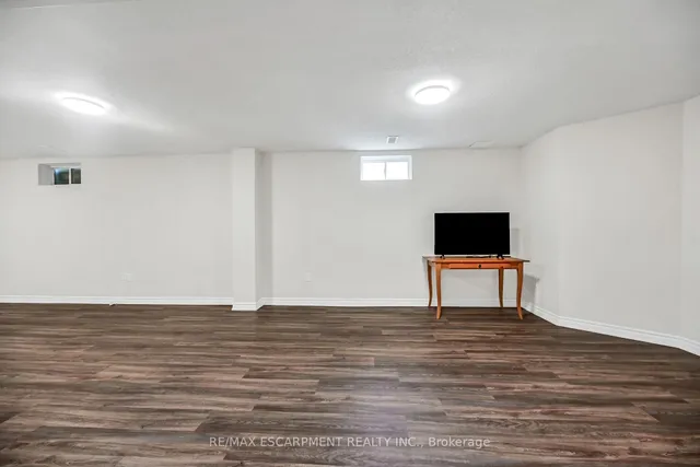 Additional image 38 of 99 Panabaker Dr Unit 8