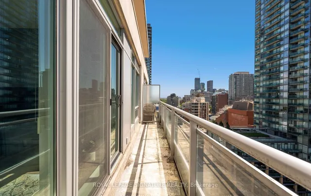 Additional image 24 of 8 Scollard St Unit 1405