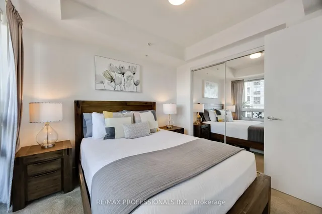 Additional image 15 of 20 Thomas Riley Rd Unit 1310