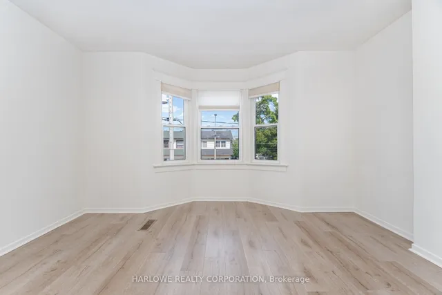 Additional image 17 of 1812 Dufferin St