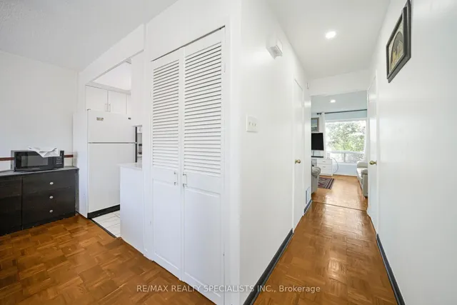 Additional image 6 of 28 Lincoln Crt