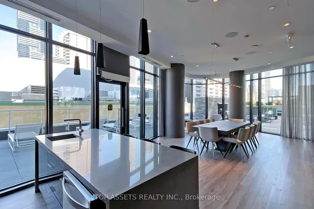 Additional image 27 of 403 Church St Unit 2709