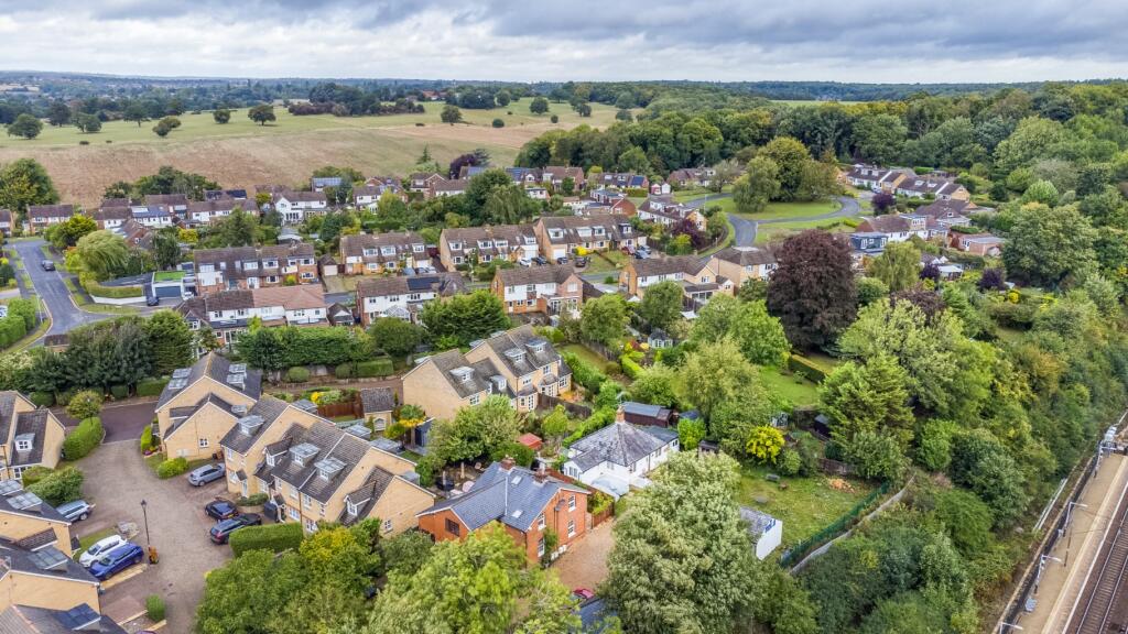 Additional image 31 of Station Road, Digswell, Welwyn, Hertfordshire, AL6 0EA