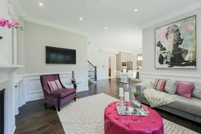 Additional image 14 of 44 Scarboro Cres