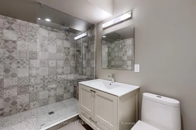 Additional image 42 of 46 Elmsthorpe Ave