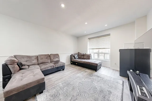 Additional image 8 of 83 Guildford Cres Unit 83