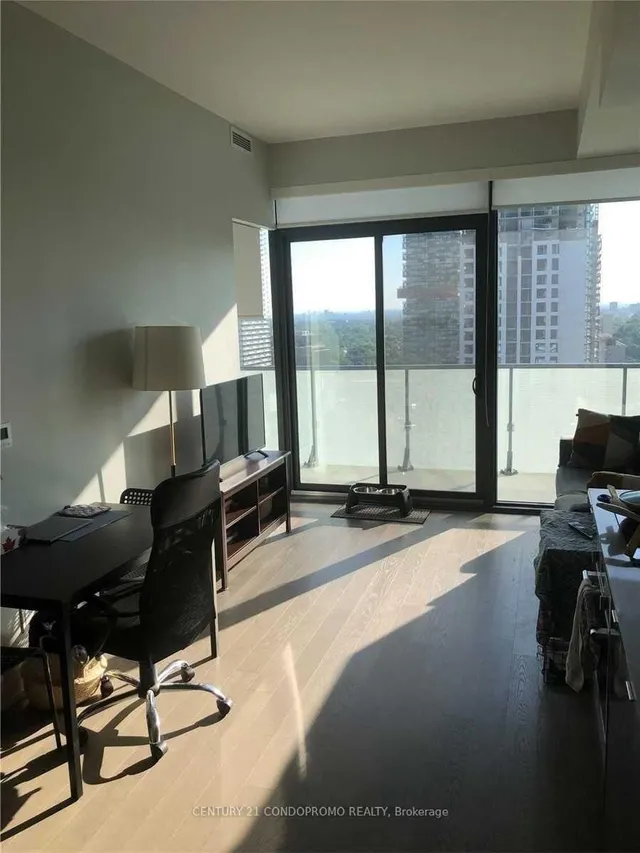 Additional image 6 of 161 Roehampton Ave Unit 2912