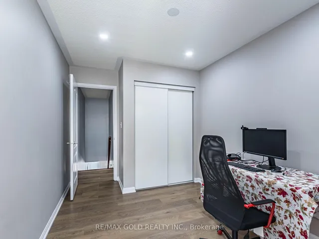 Additional image 35 of 36 Lathbury St