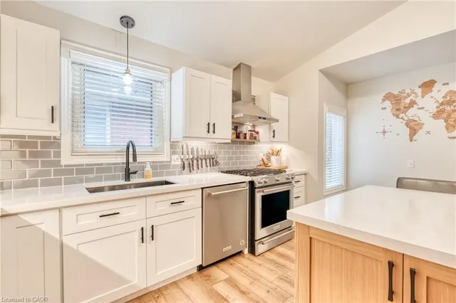 Additional image 16 of 31 Bolzano Crt