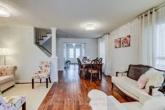 Additional image 11 of 4881 Capri Cres