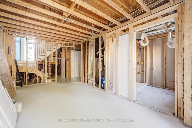 Additional image 33 of 6544 Opera Glass Cres