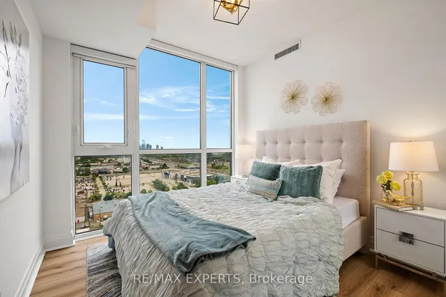 Additional image 18 of 17 Zorra St Unit 2006