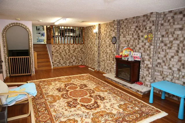 Additional image 20 of 888 Bloor St