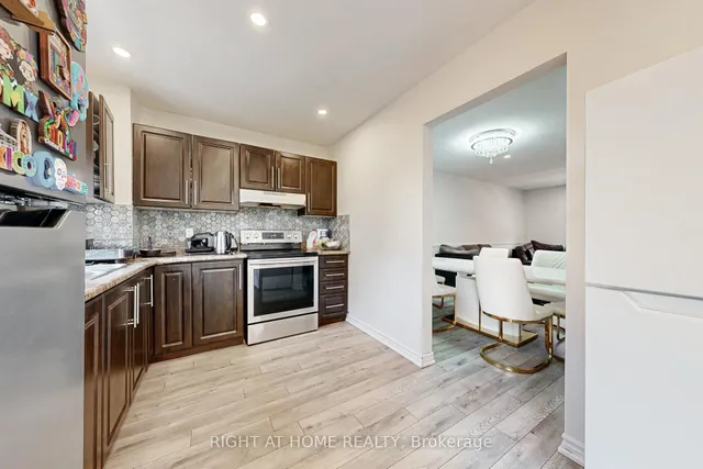 Additional image 18 of 83 Guildford Cres Unit 83