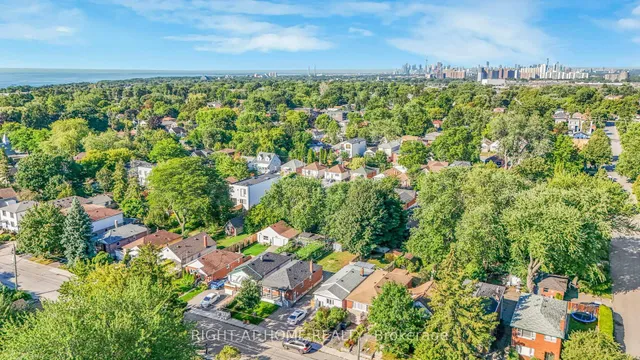 Additional image 27 of 36 Vanbrugh Ave