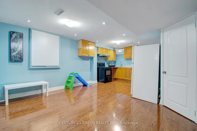 Additional image 43 of 26 Oatfield Rd