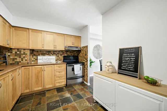 Additional image 14 of 200 Robert Speck Pkwy Unit 201