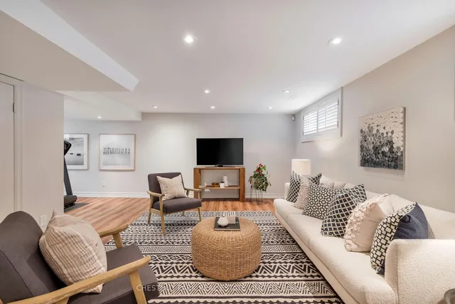 Additional image 37 of 75 Paperbirch Dr