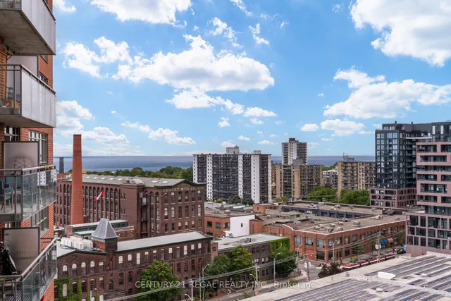 Additional image 17 of 38 Joe Shuster Way Unit 1411