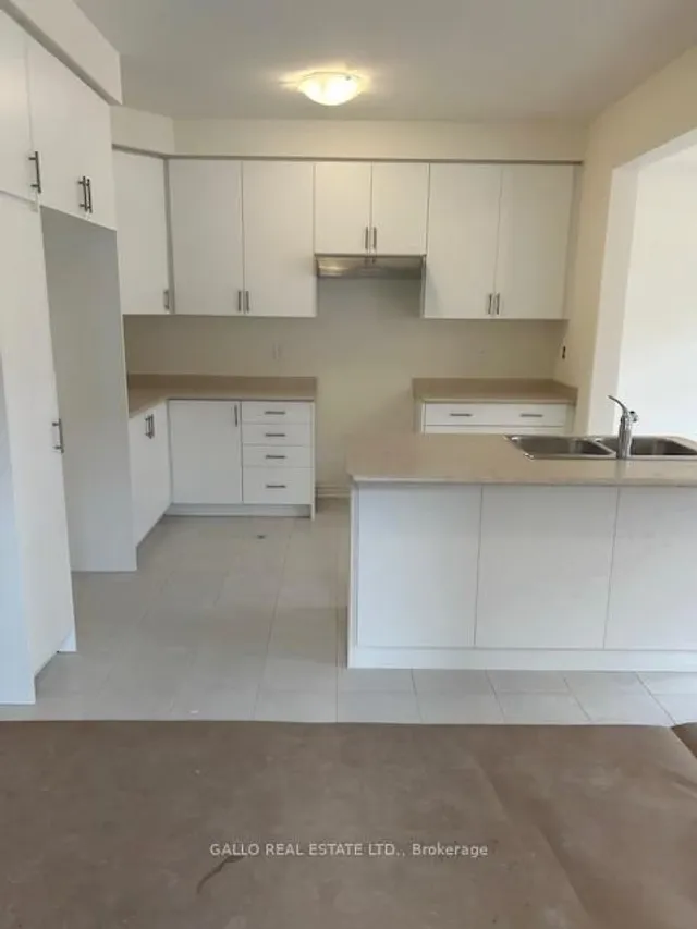 Additional image 4 of 3169 Crystal Dr Unit 28R