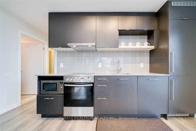 Additional image 18 of 365 Church St Unit 2211