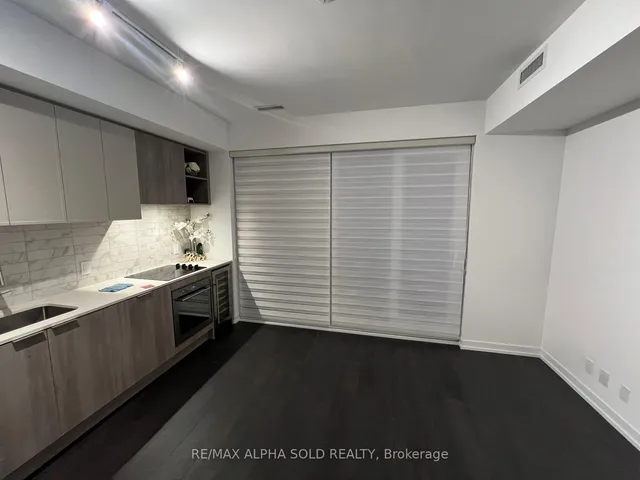 Additional image 16 of 2020 Bathurst St Unit 1108