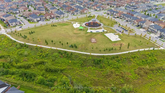 Additional image 48 of 14 Fruitvale Circ