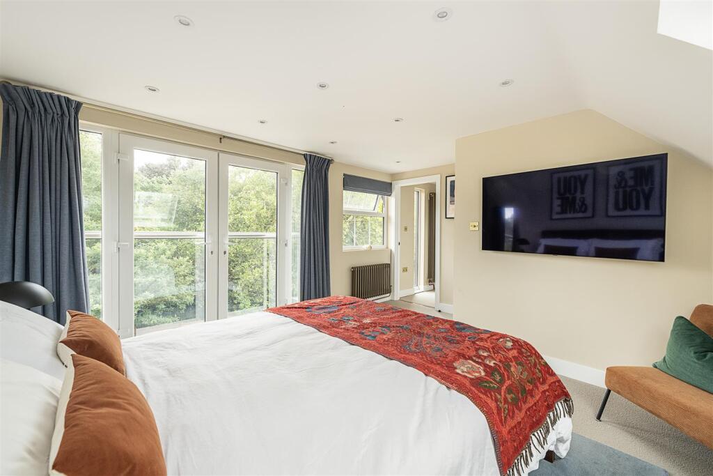 Additional image 21 of Princess Diana Drive, St. Albans