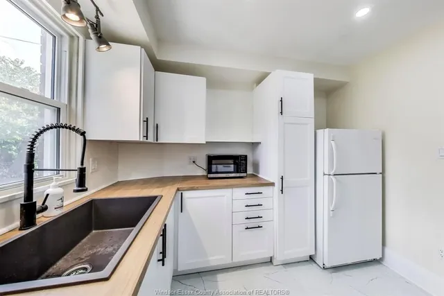 Additional image 17 of 7 BALA Ave