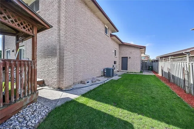 Additional image 46 of 140 Solomon Cres