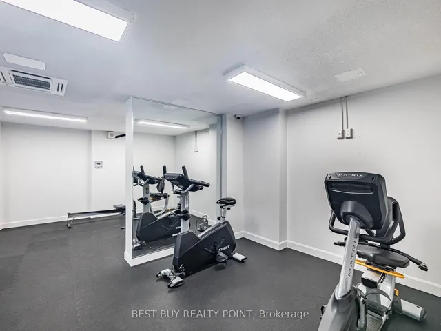 Additional image 45 of 15 La Rose Ave Unit 1007