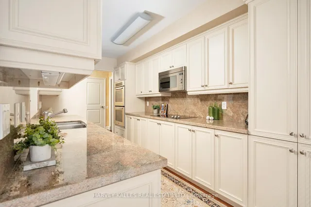 Additional image 16 of 1430 Yonge St Unit 1201