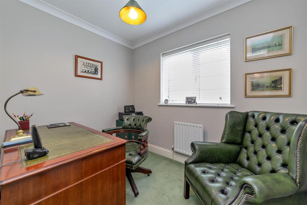 Additional image 25 of Damson Way, St Albans