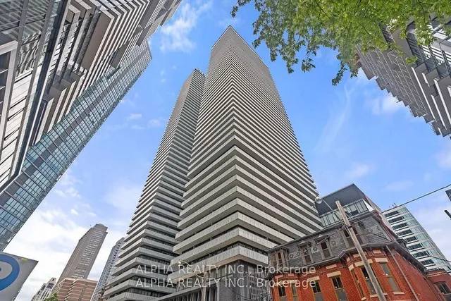 Additional image 17 of 50 Charles St E St Unit 4307