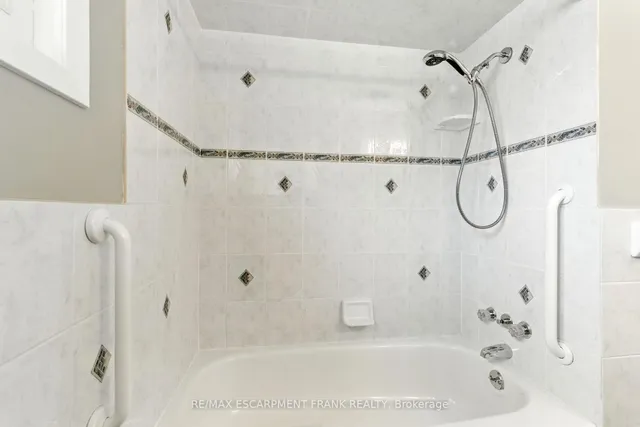 Additional image 26 of 24 Meadowlark Dr