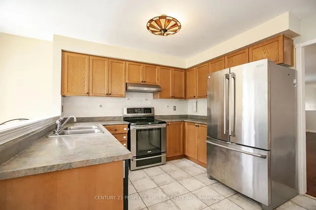 Additional image 27 of 272 Vintage Gate