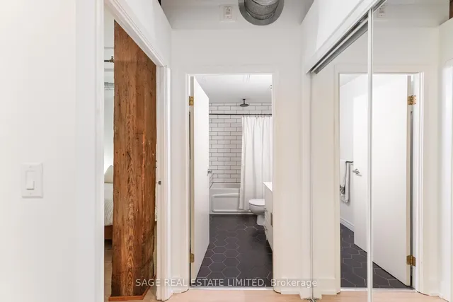 Additional image 8 of 383 Adelaide St Unit 103