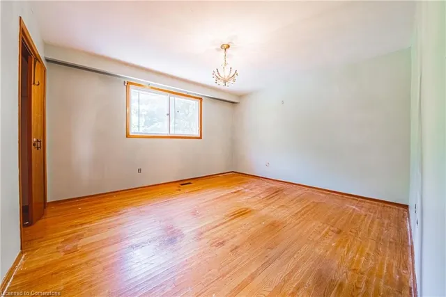 Additional image 5 of 49 Pinard St